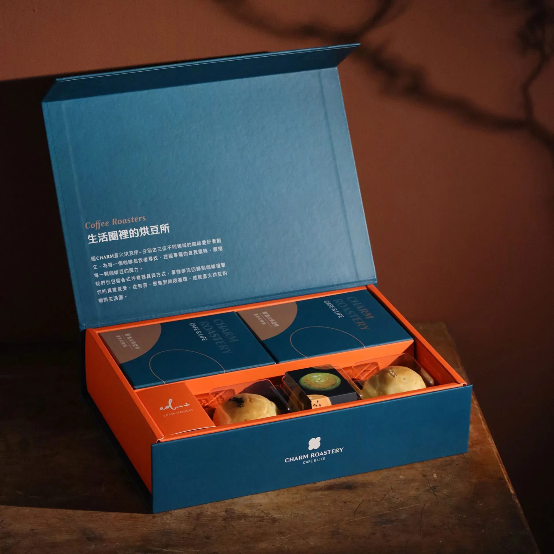 custom-magnetic-rigid-box.jpg